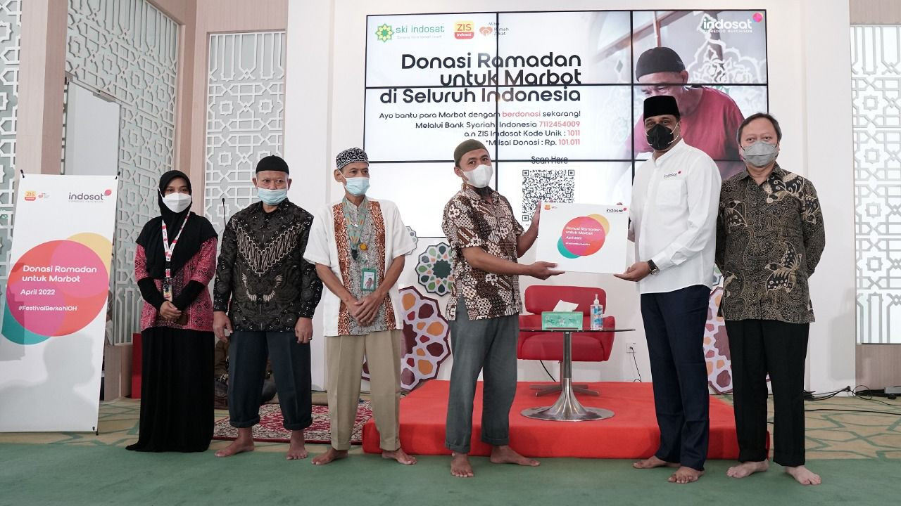 Indosat Ooredoo Hutchison peduli marbot masjid